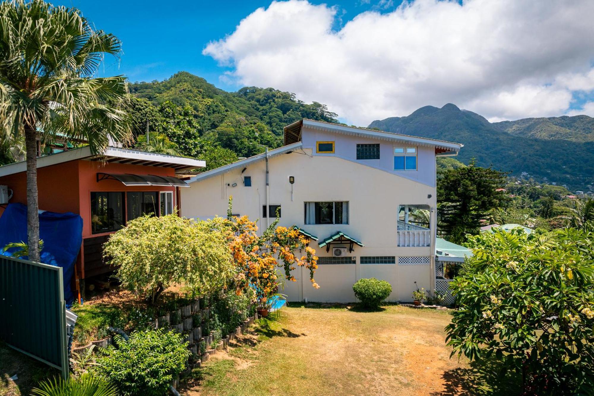 Lemongrass Lodge Beau Vallon  Esterno foto