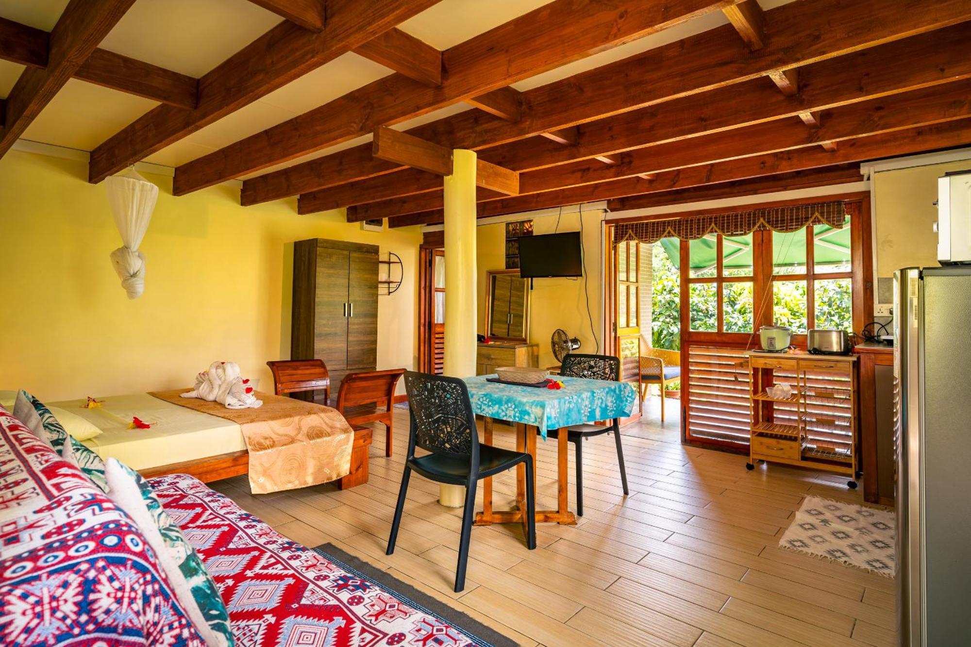 Lemongrass Lodge Beau Vallon  Esterno foto