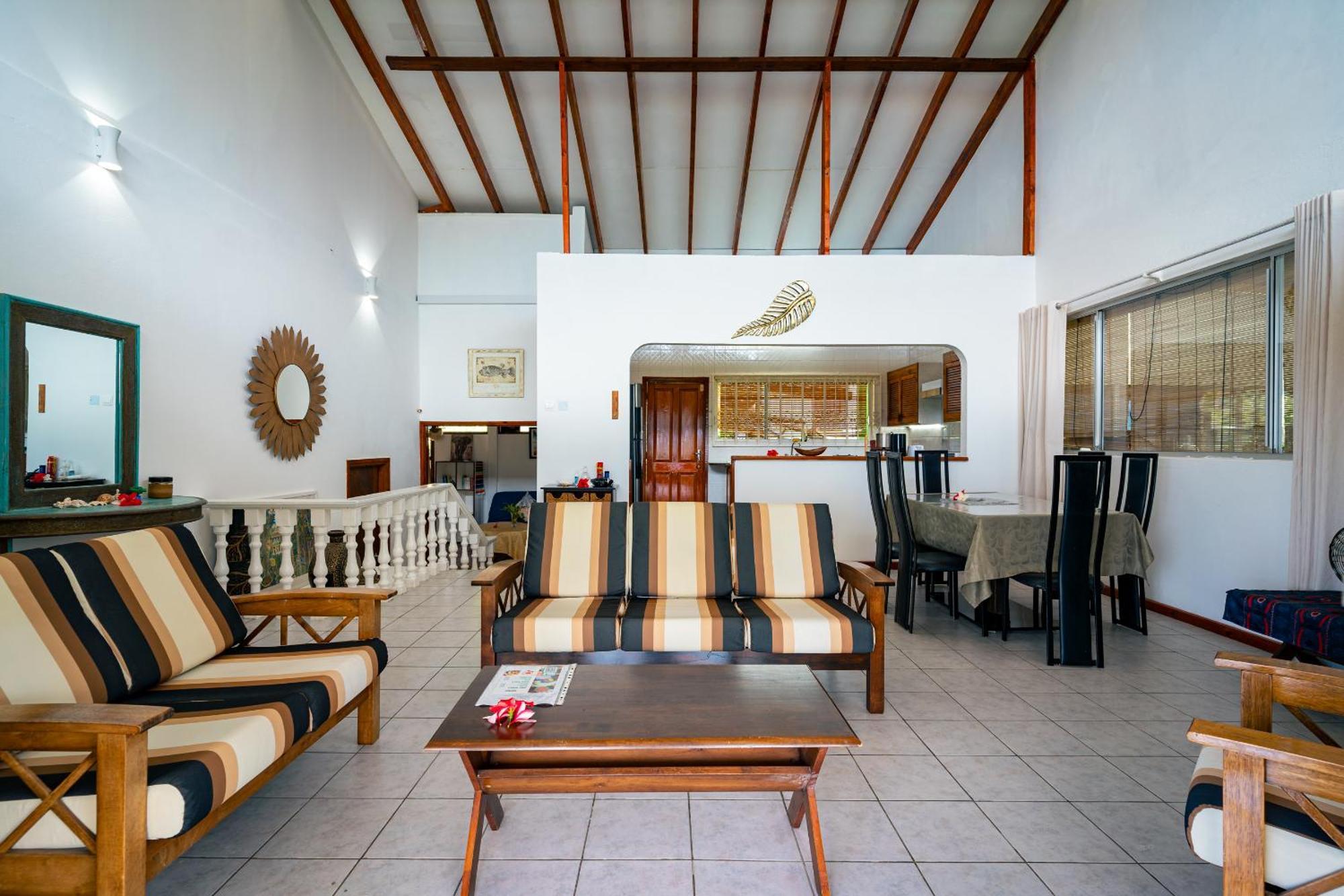 Lemongrass Lodge Beau Vallon  Esterno foto