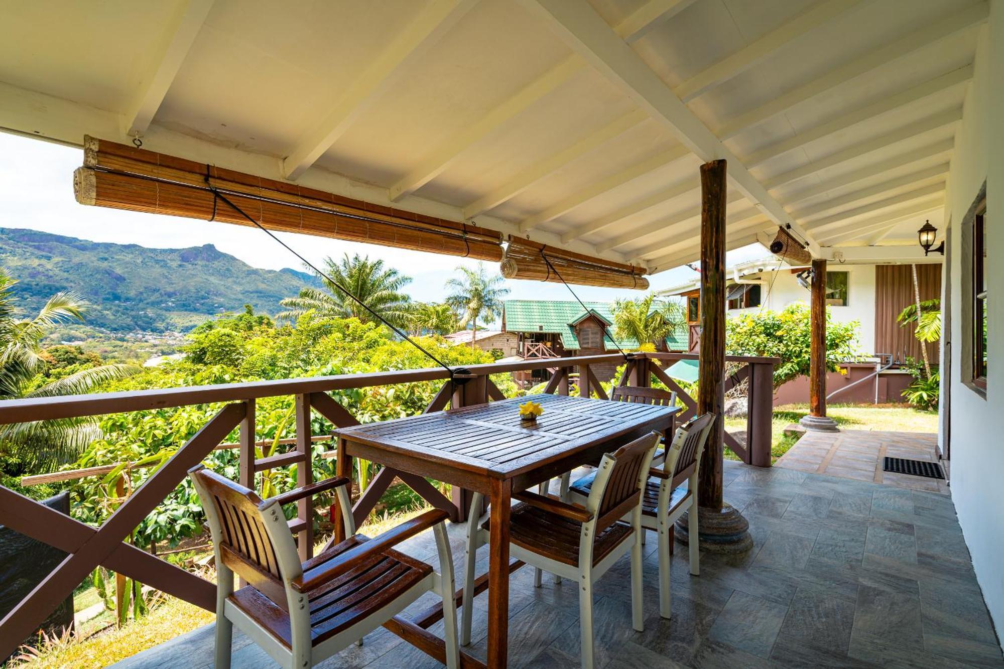 Lemongrass Lodge Beau Vallon  Esterno foto